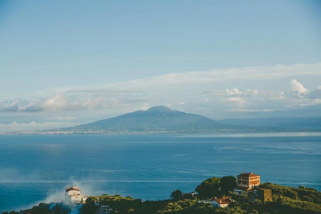 Villa Eliana Sorrento Buitenkant foto